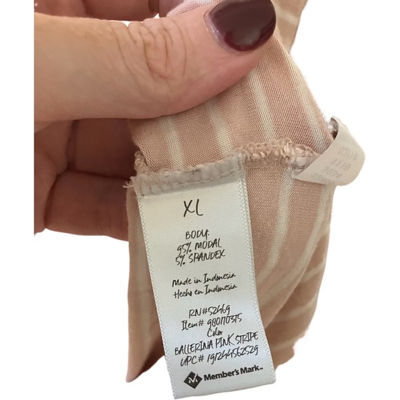 Blush striped T-shirt - Picture 7 of 8